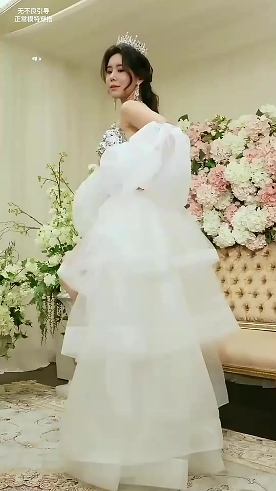 黑料网app移动端下载二维码